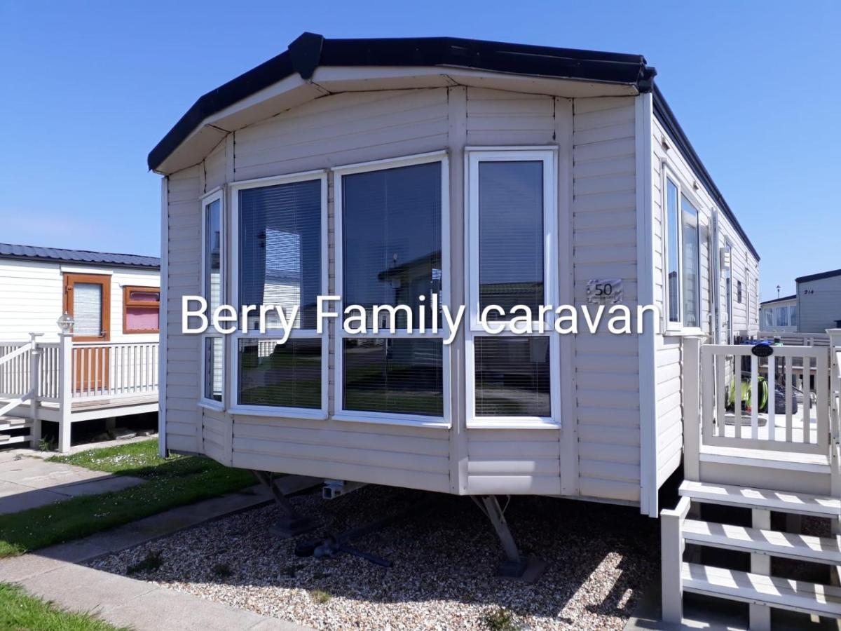 Holiday home Caravan On Golden Palm Ml50 *